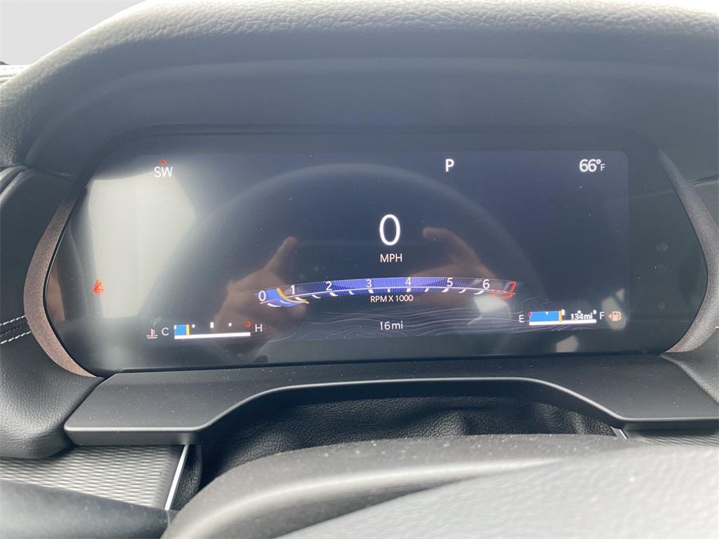 new 2025 Jeep Grand Cherokee car, priced at $48,870