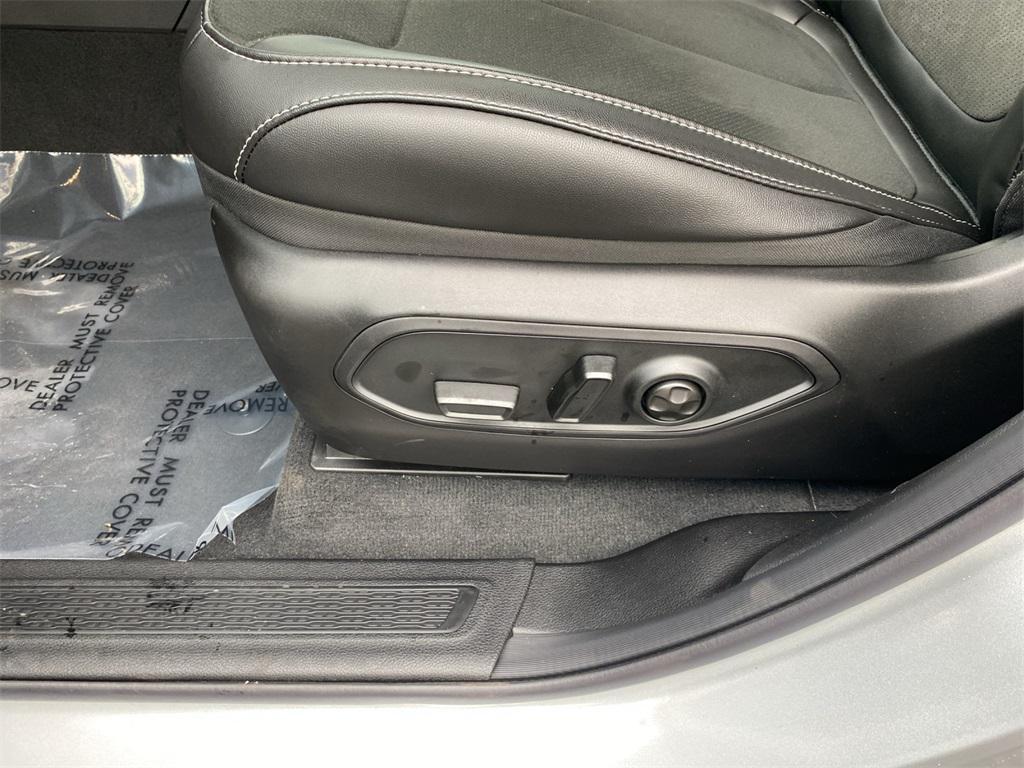 new 2025 Jeep Grand Cherokee car, priced at $48,870