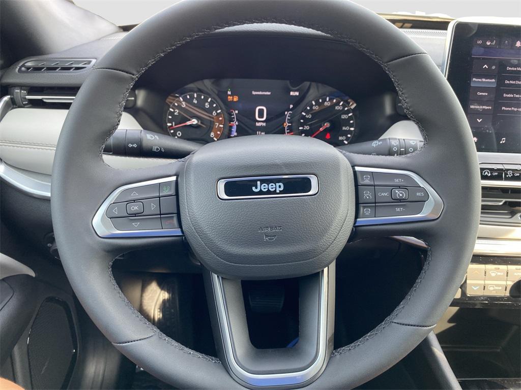 new 2025 Jeep Compass car, priced at $35,085