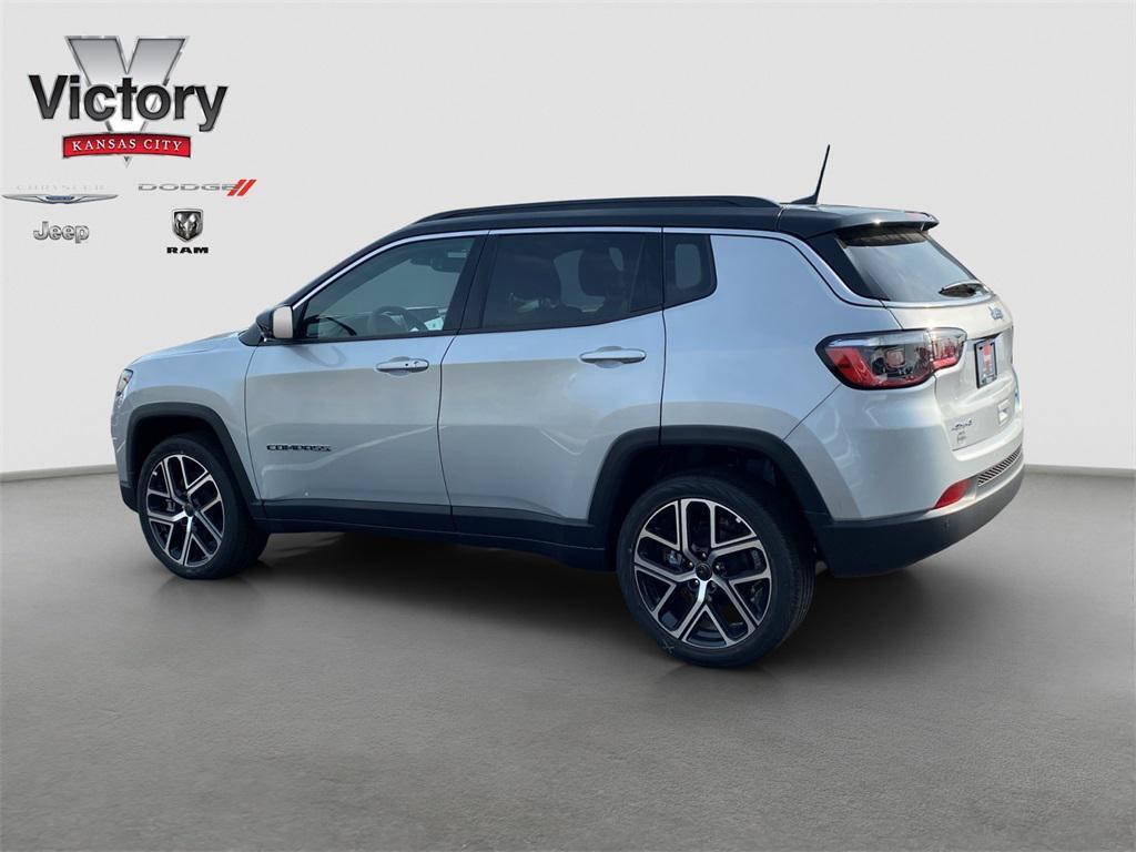 new 2025 Jeep Compass car, priced at $35,085