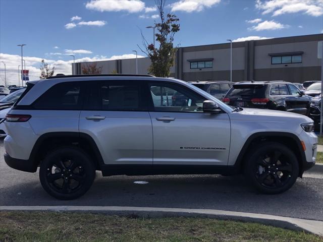 new 2025 Jeep Grand Cherokee car, priced at $52,535