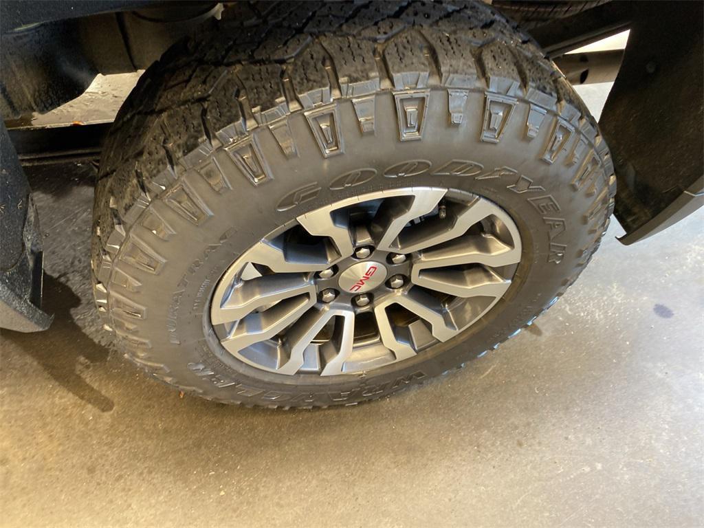 used 2022 GMC Sierra 1500 car, priced at $48,597