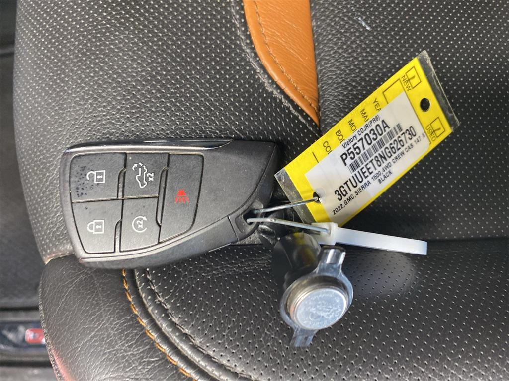 used 2022 GMC Sierra 1500 car, priced at $48,597