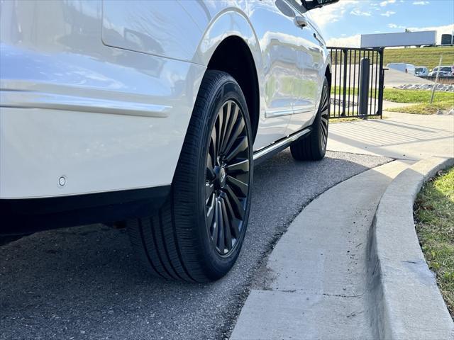 used 2019 Lincoln Navigator car, priced at $34,659