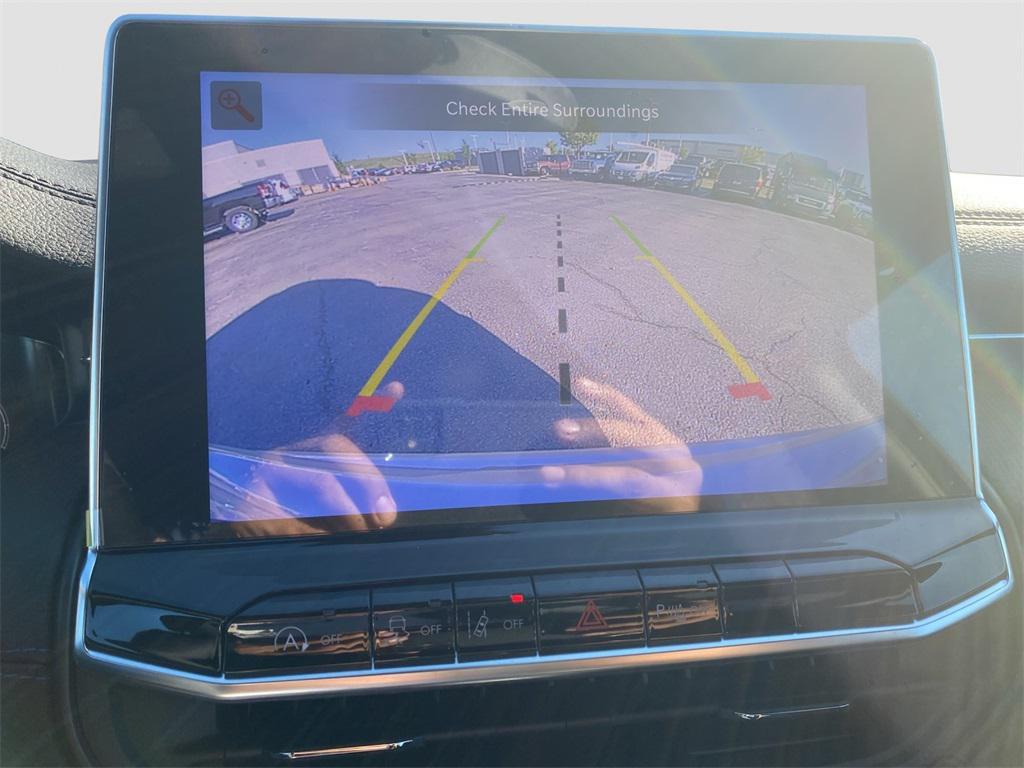 new 2025 Jeep Compass car, priced at $37,830