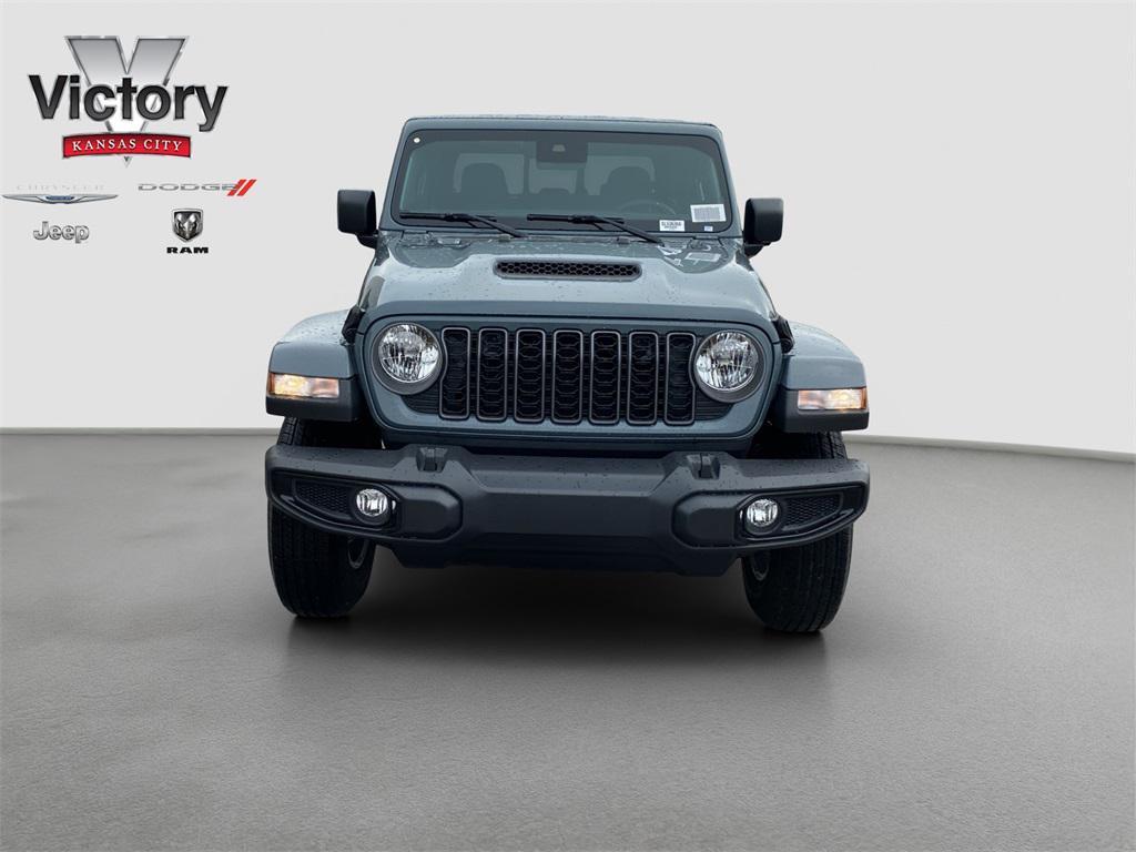 new 2025 Jeep Gladiator car, priced at $50,640