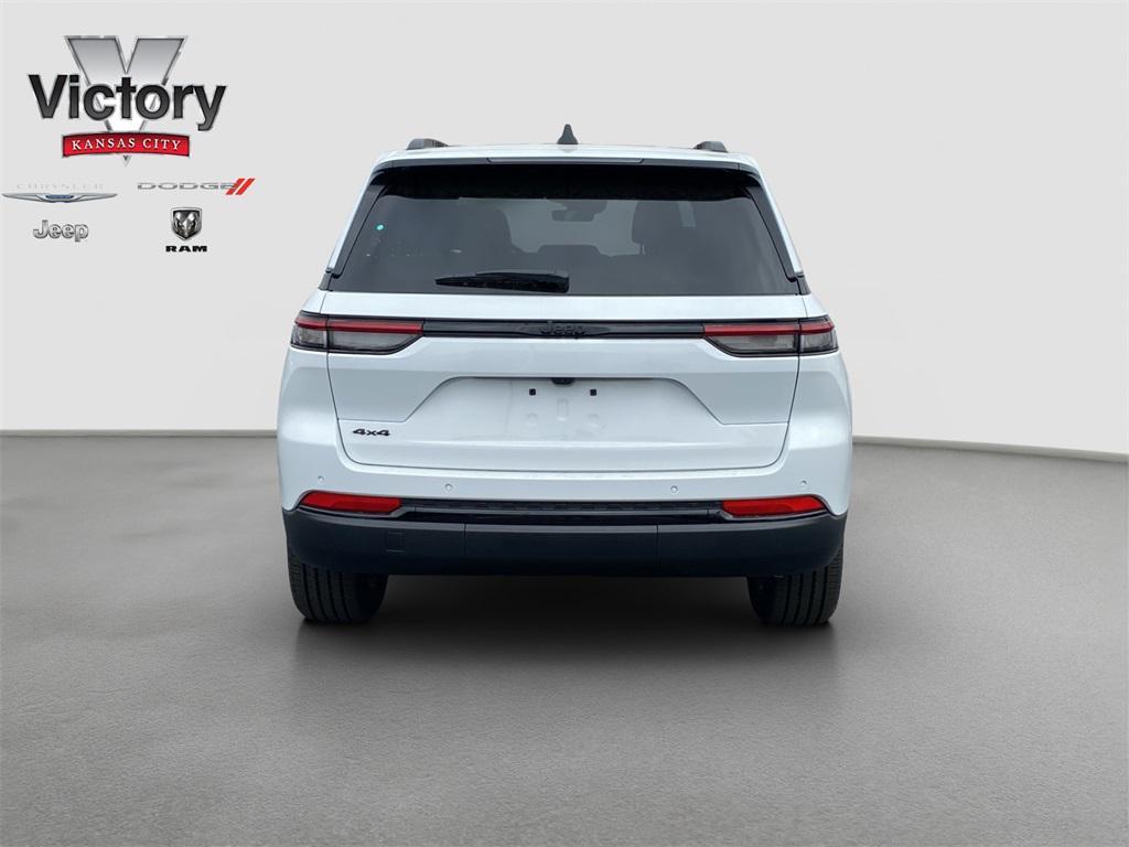 new 2025 Jeep Grand Cherokee car, priced at $48,775