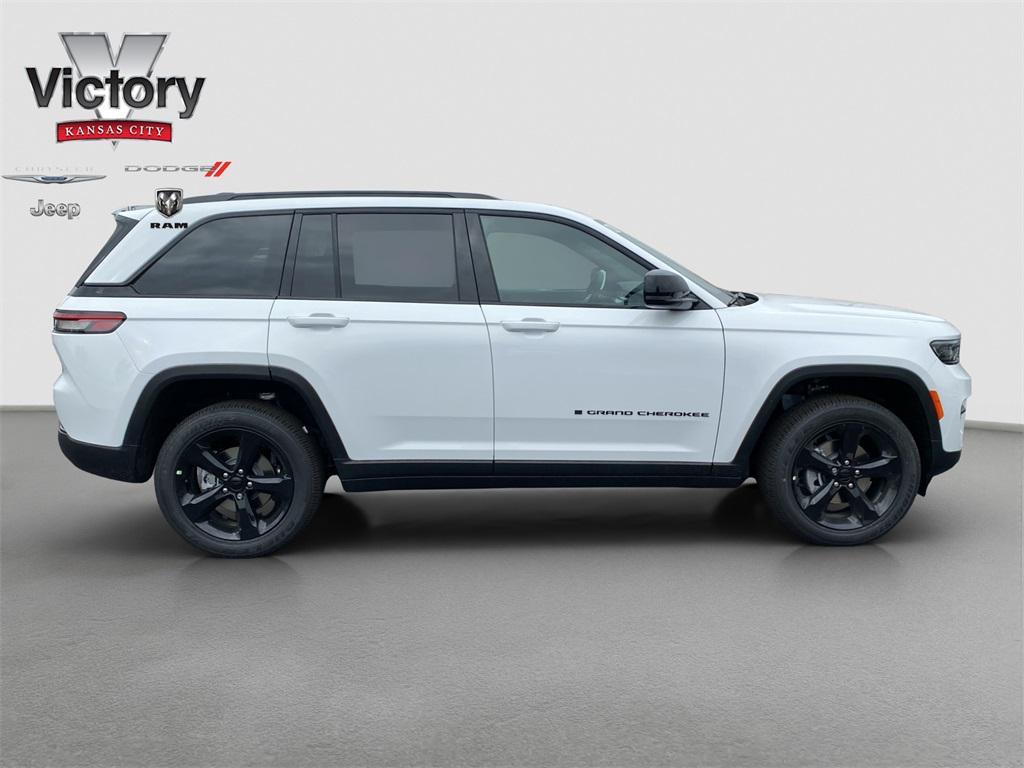 new 2025 Jeep Grand Cherokee car, priced at $48,775