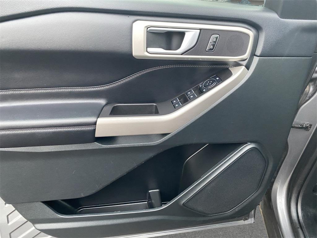 used 2023 Ford Explorer car, priced at $25,841