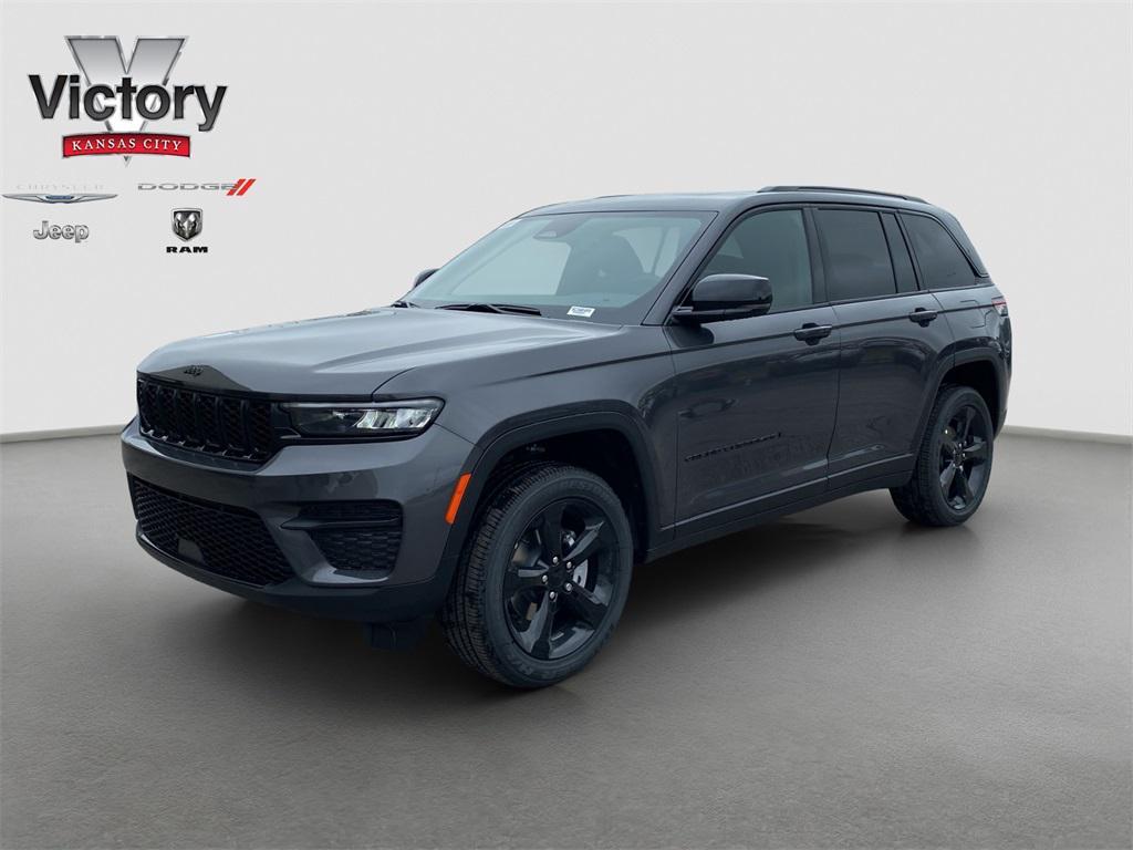 new 2025 Jeep Grand Cherokee car, priced at $49,370