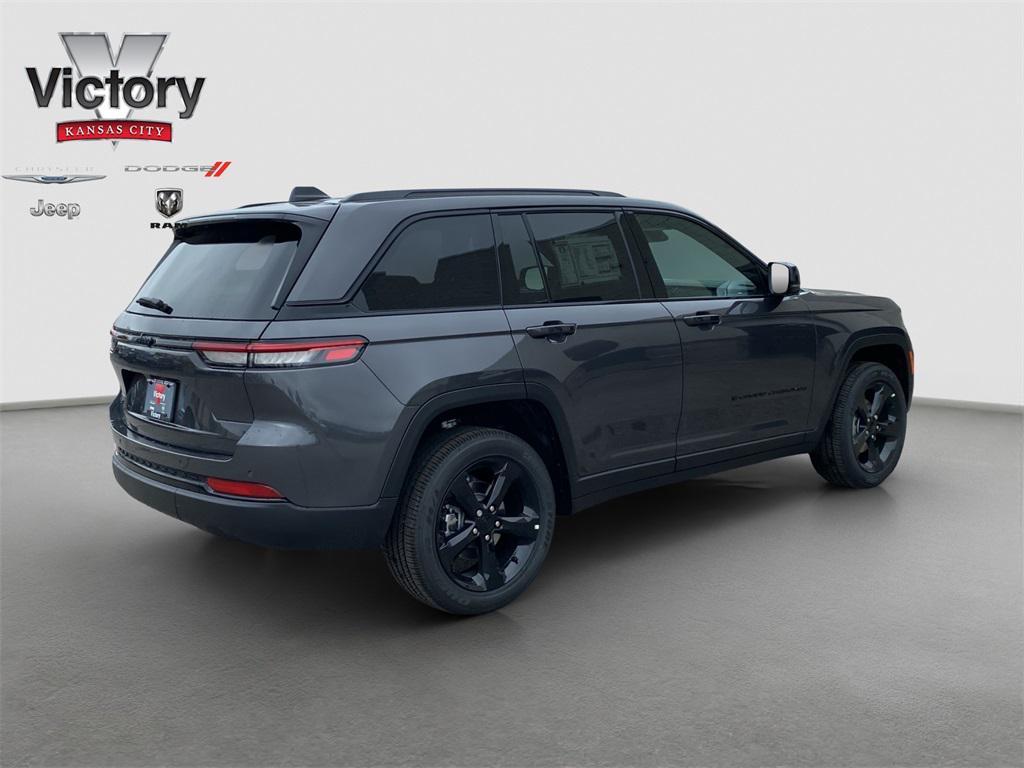 new 2025 Jeep Grand Cherokee car, priced at $49,370