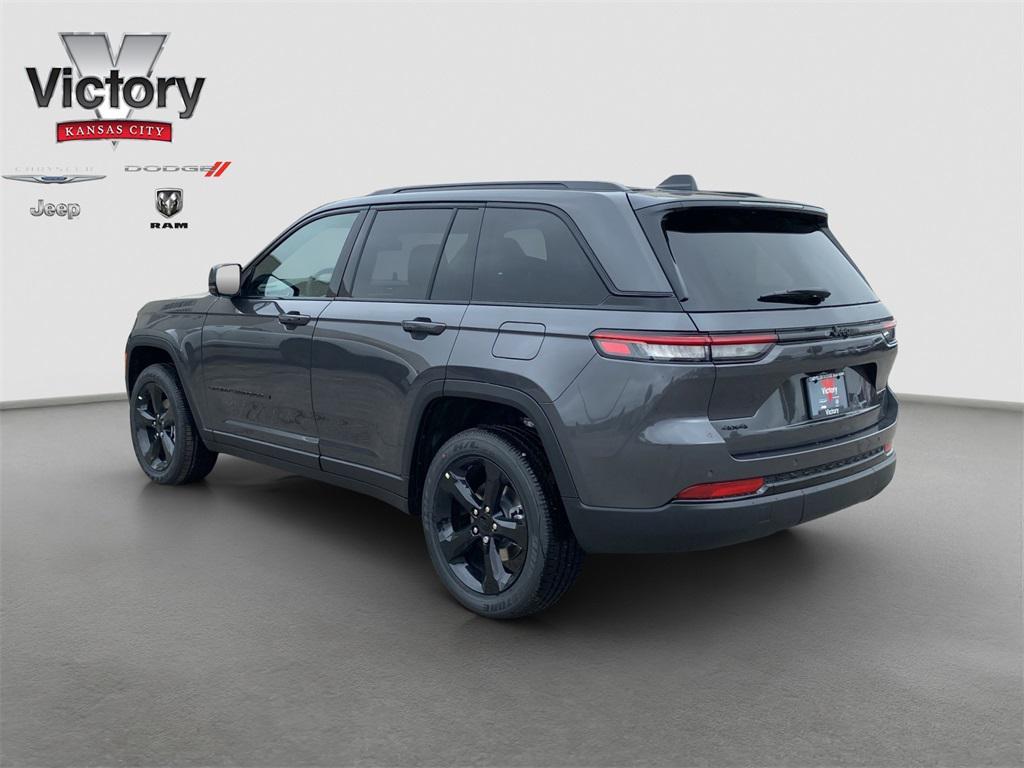 new 2025 Jeep Grand Cherokee car, priced at $49,370