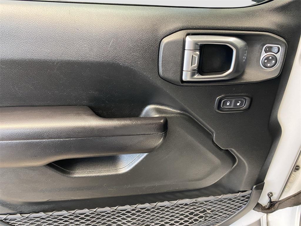 used 2020 Jeep Gladiator car, priced at $26,998