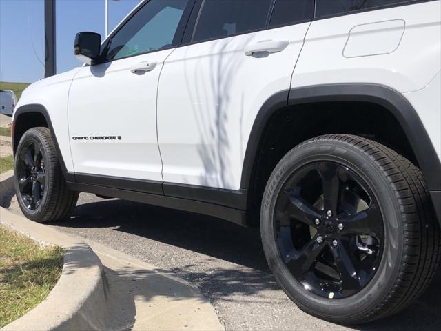 new 2025 Jeep Grand Cherokee car, priced at $49,425