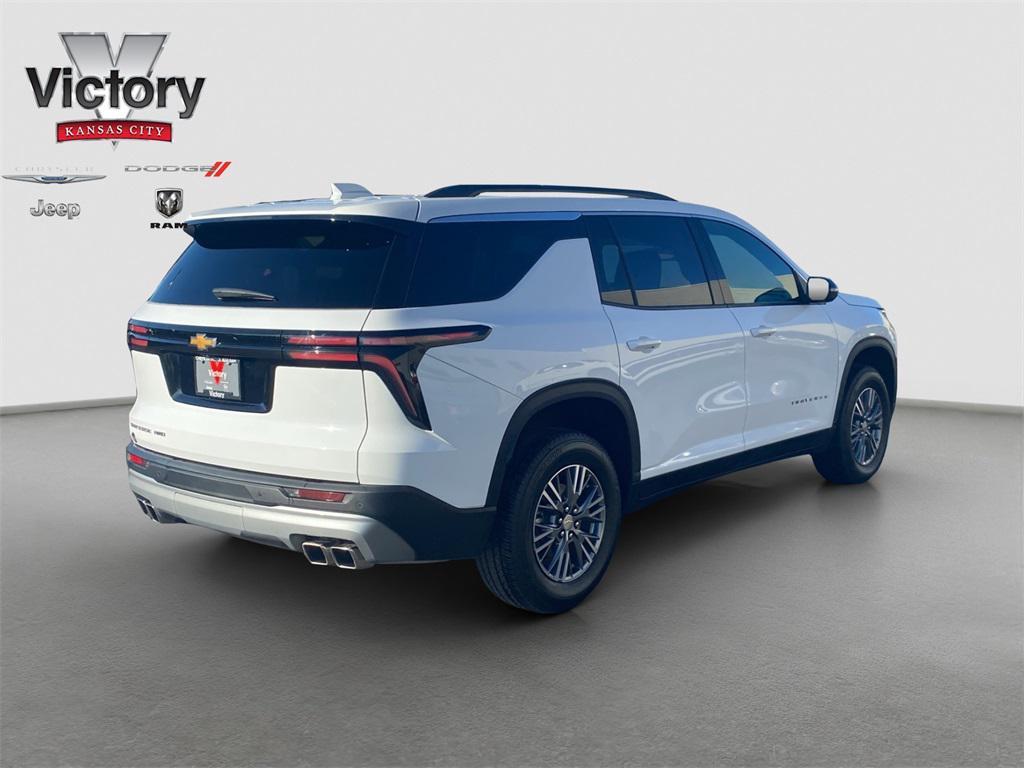 used 2025 Chevrolet Traverse car, priced at $39,500