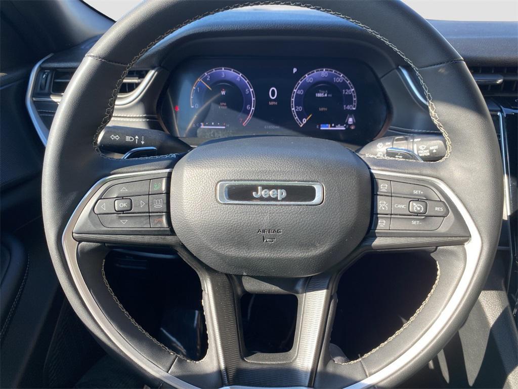 used 2024 Jeep Grand Cherokee L car, priced at $25,841