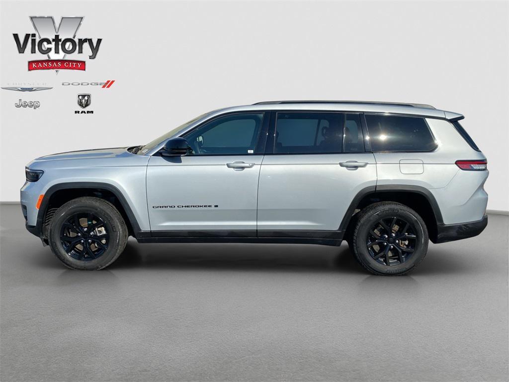 used 2024 Jeep Grand Cherokee L car, priced at $25,841