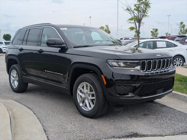 new 2025 Jeep Grand Cherokee car, priced at $42,375