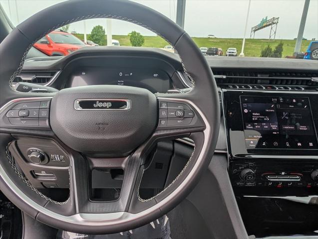 new 2025 Jeep Grand Cherokee car, priced at $42,375