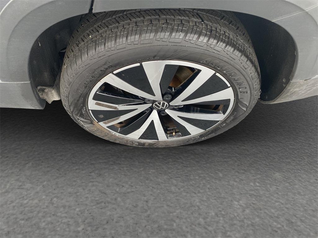 used 2024 Volkswagen Taos car, priced at $18,995