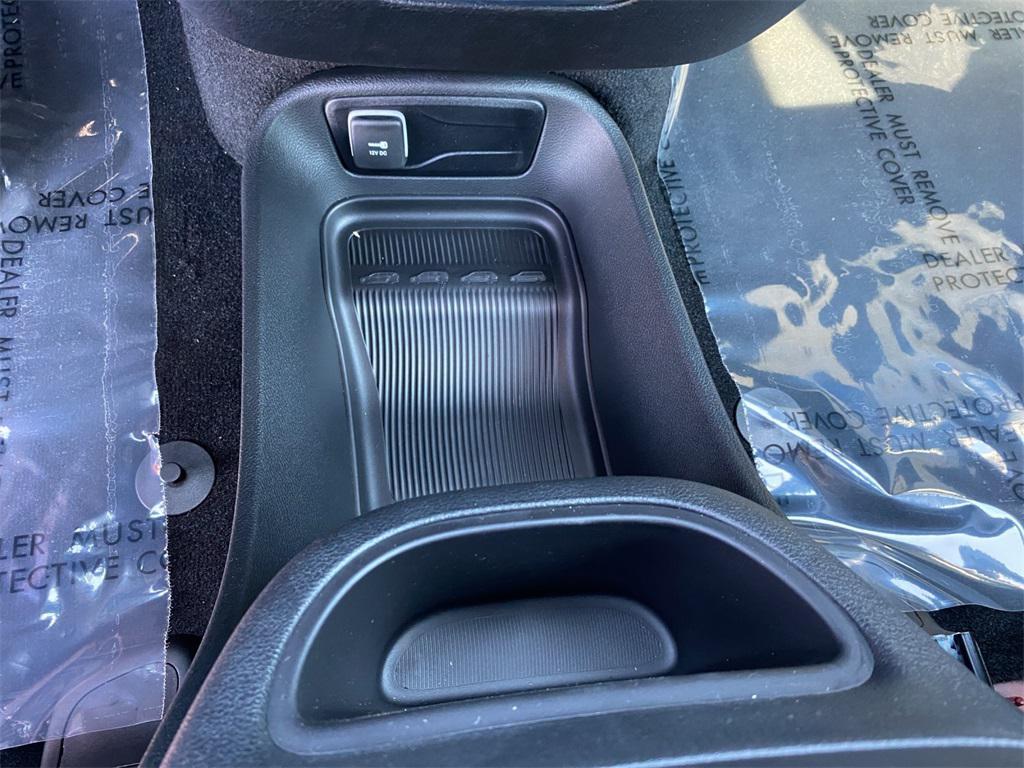 new 2026 Chrysler Pacifica car, priced at $46,235