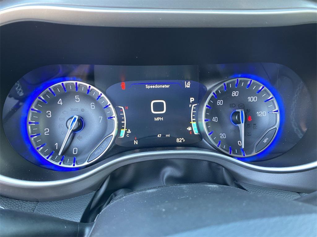 new 2026 Chrysler Pacifica car, priced at $46,235