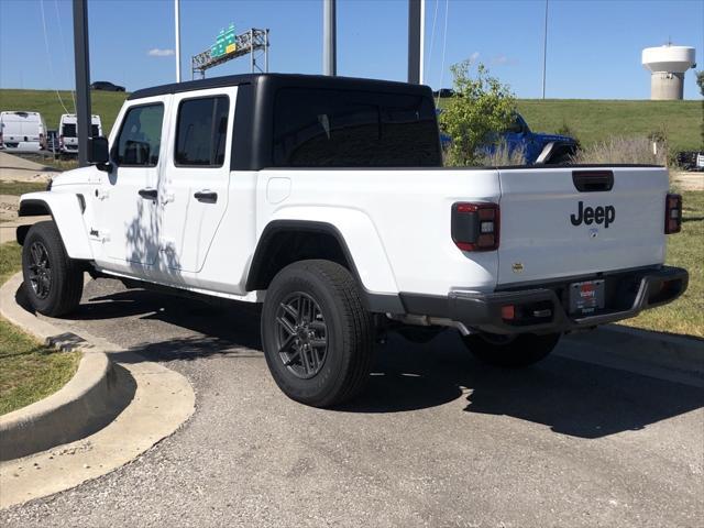 new 2024 Jeep Gladiator car, priced at $53,025