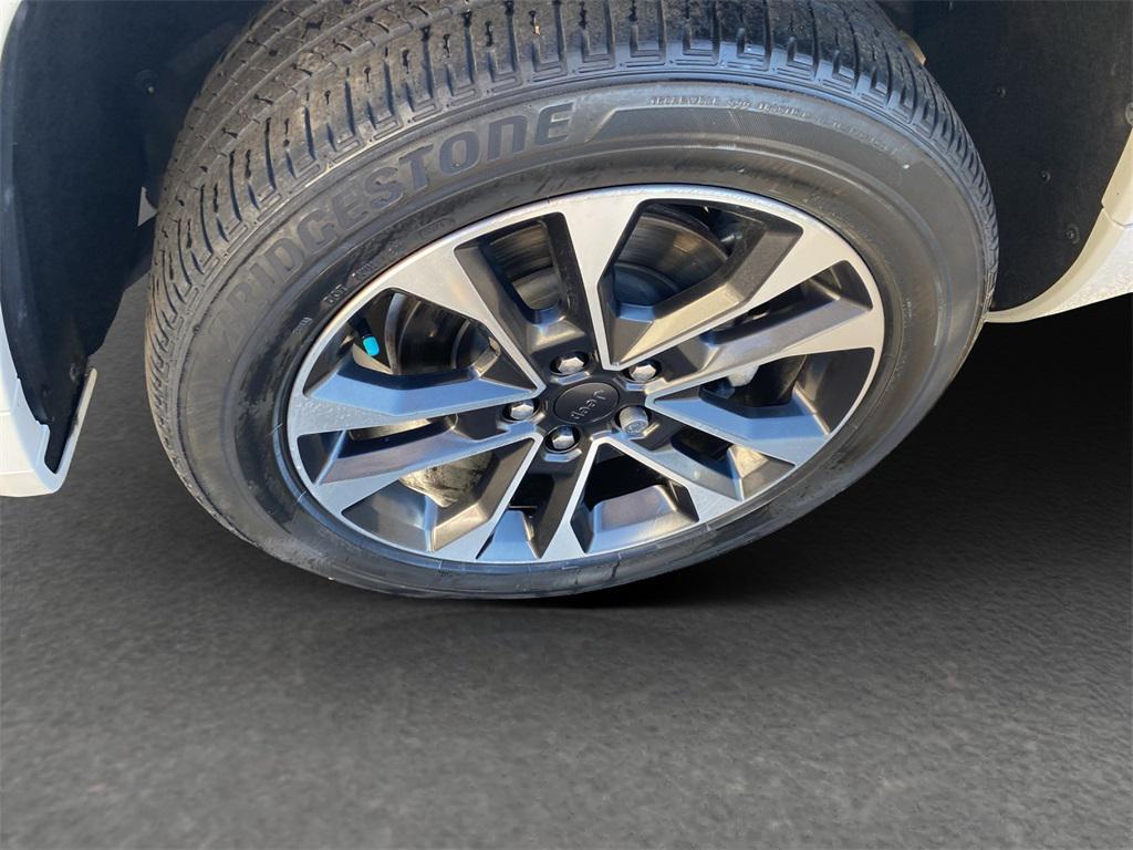 used 2021 Jeep Grand Cherokee L car, priced at $36,828