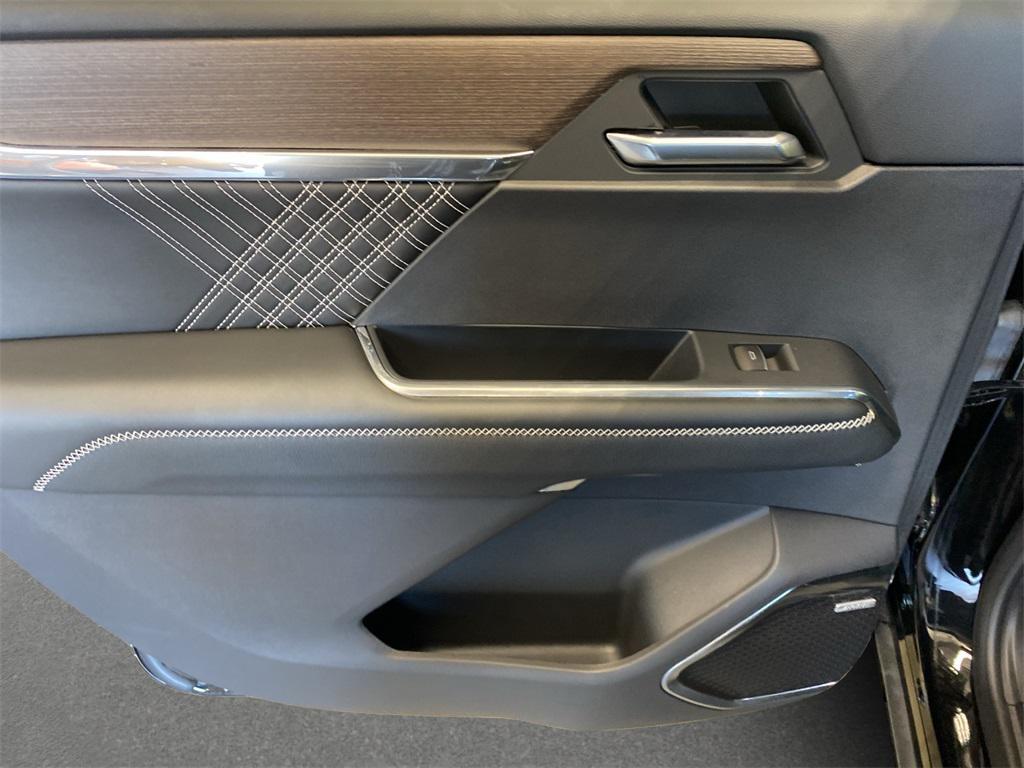 used 2025 GMC Acadia car, priced at $52,821