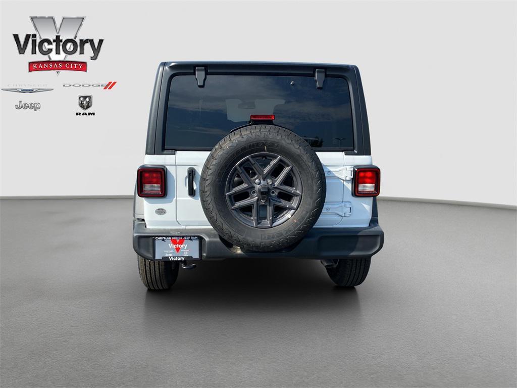 new 2025 Jeep Wrangler car, priced at $52,045