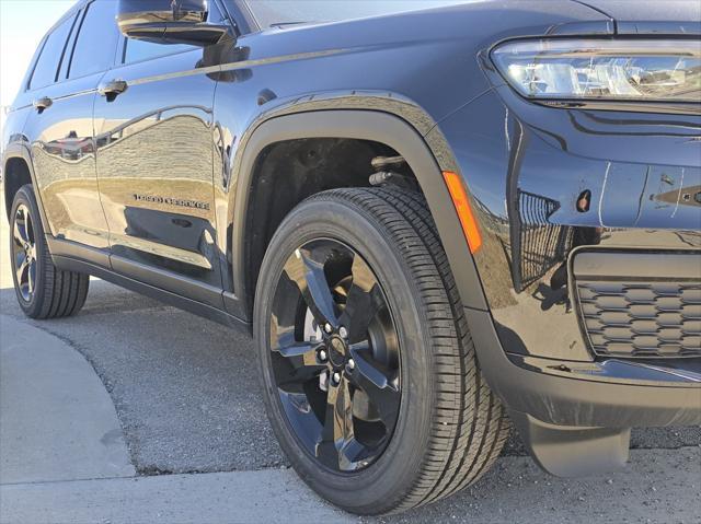 new 2025 Jeep Grand Cherokee L car, priced at $50,175