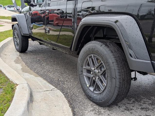 new 2025 Jeep Gladiator car, priced at $48,350