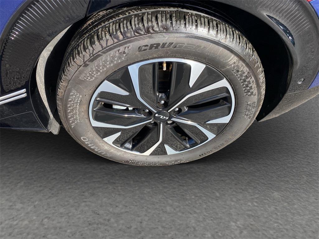 used 2023 Kia EV6 car, priced at $24,995