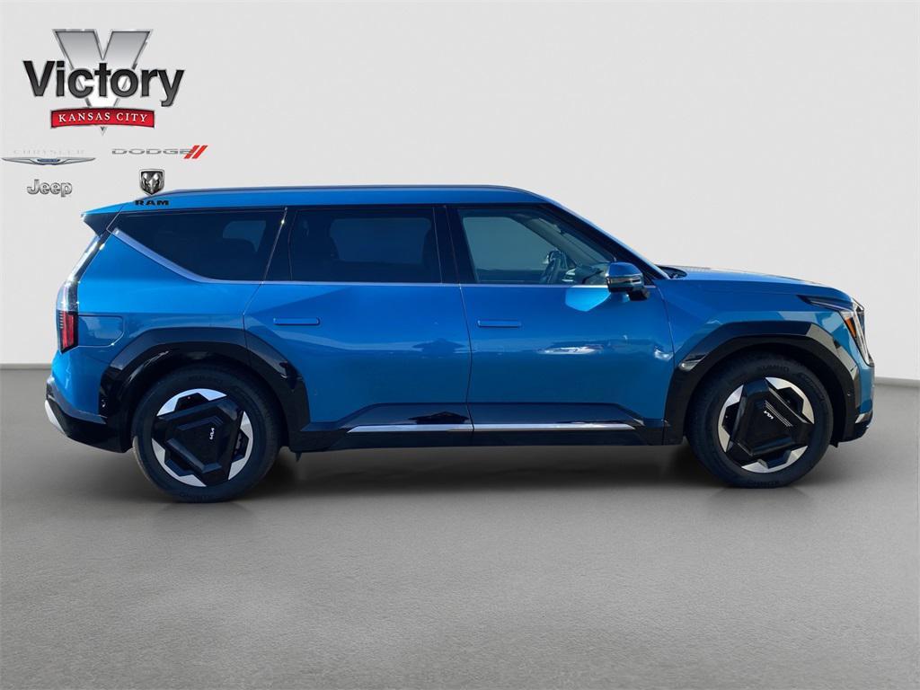 used 2024 Kia EV9 car, priced at $39,995