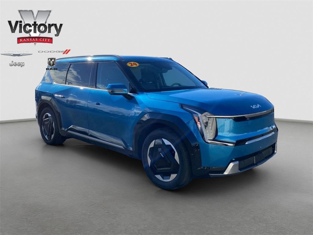 used 2024 Kia EV9 car, priced at $39,995