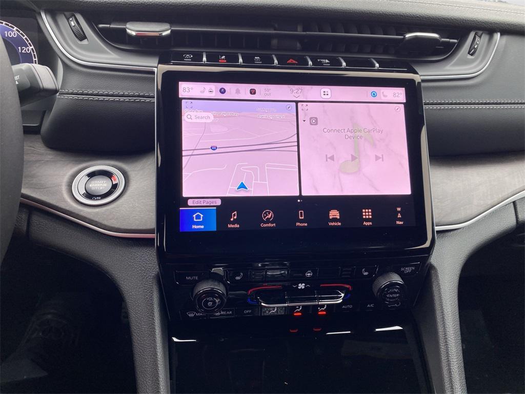 new 2025 Jeep Grand Cherokee car, priced at $53,735