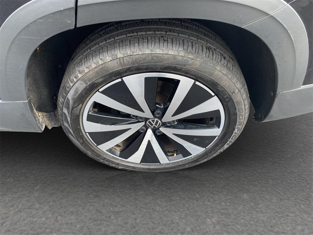 used 2024 Volkswagen Taos car, priced at $18,998