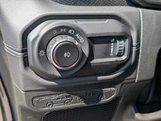 new 2025 Jeep Wrangler car, priced at $66,385