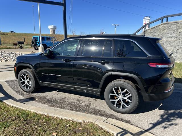 new 2024 Jeep Grand Cherokee car, priced at $51,290