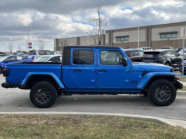 new 2024 Jeep Gladiator car, priced at $51,640