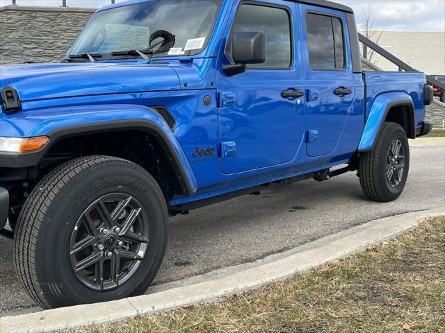 new 2024 Jeep Gladiator car, priced at $51,640