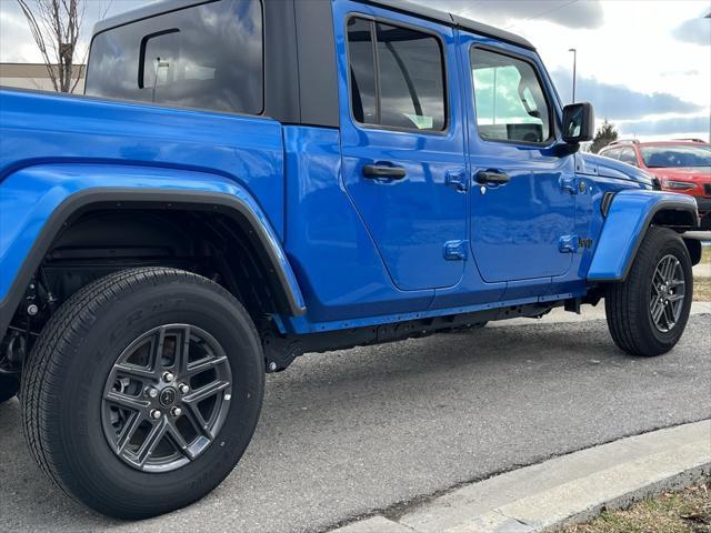 new 2024 Jeep Gladiator car, priced at $51,640