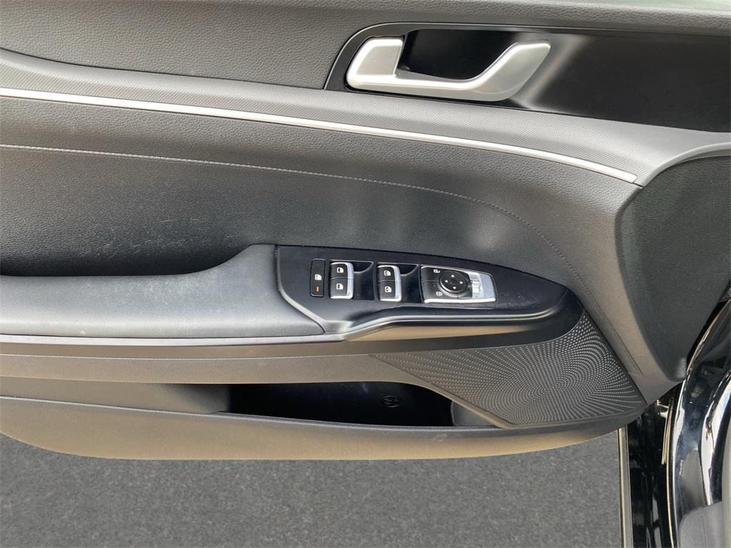 used 2023 Kia K5 car, priced at $22,877