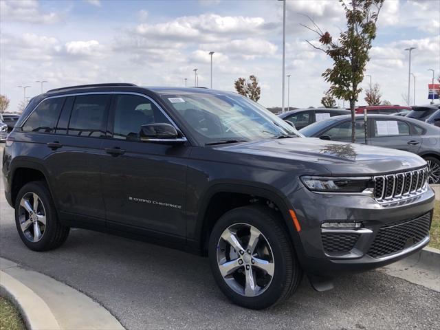 new 2025 Jeep Grand Cherokee car, priced at $52,435