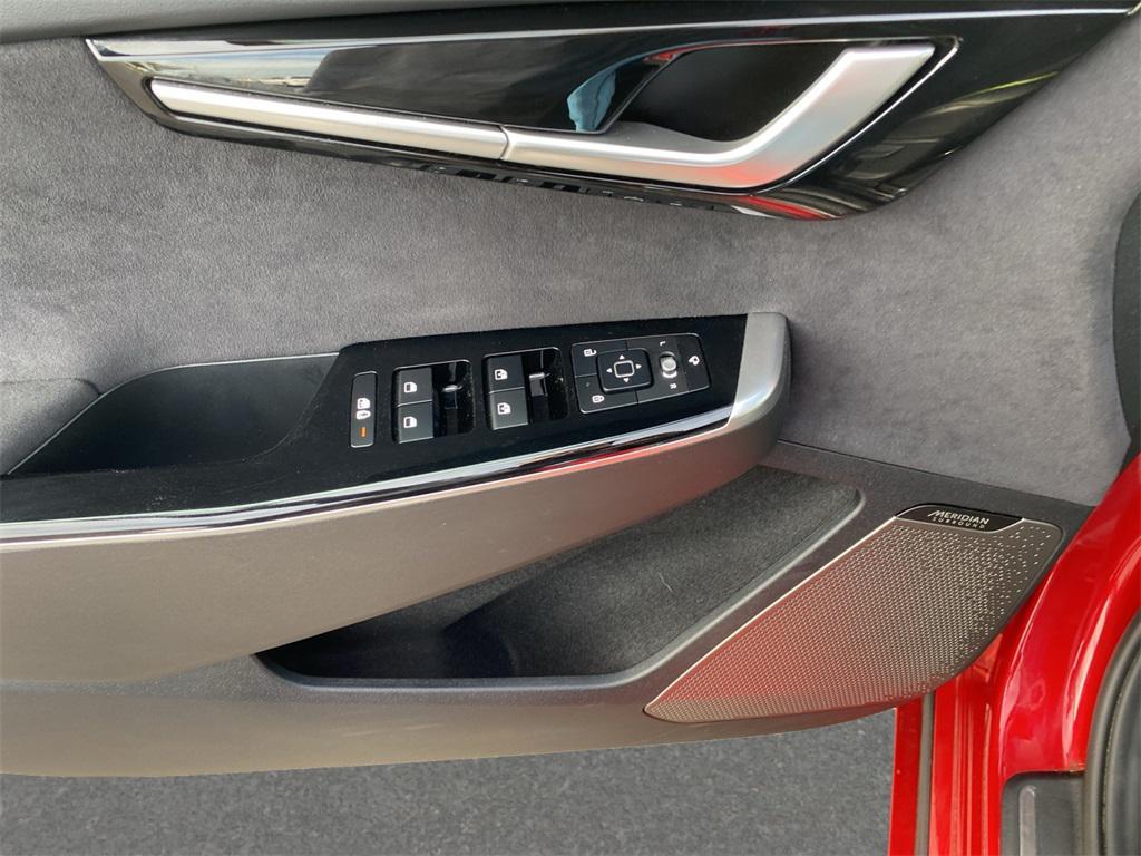 used 2023 Kia EV6 car, priced at $25,995