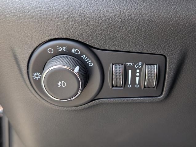 new 2025 Jeep Compass car, priced at $35,085