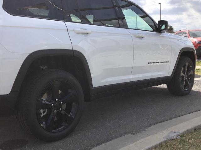 new 2025 Jeep Grand Cherokee L car, priced at $54,040