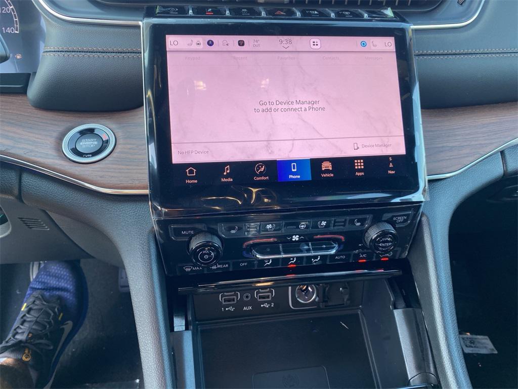 new 2025 Jeep Grand Cherokee L car, priced at $66,580