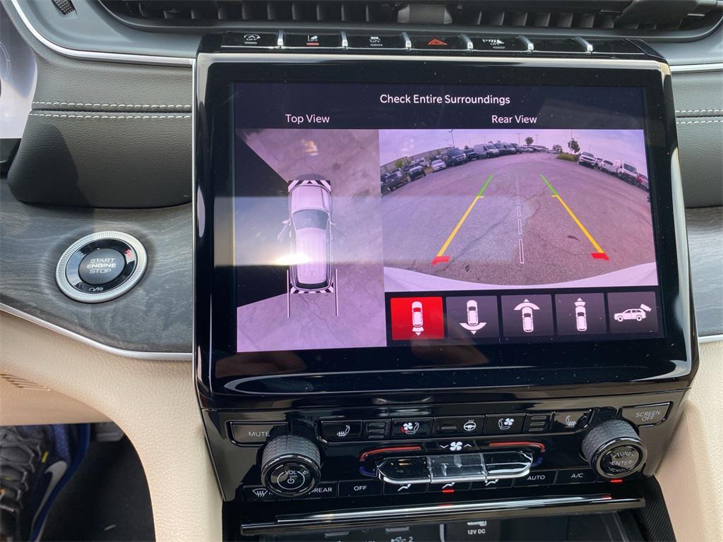 new 2025 Jeep Grand Cherokee car, priced at $55,065