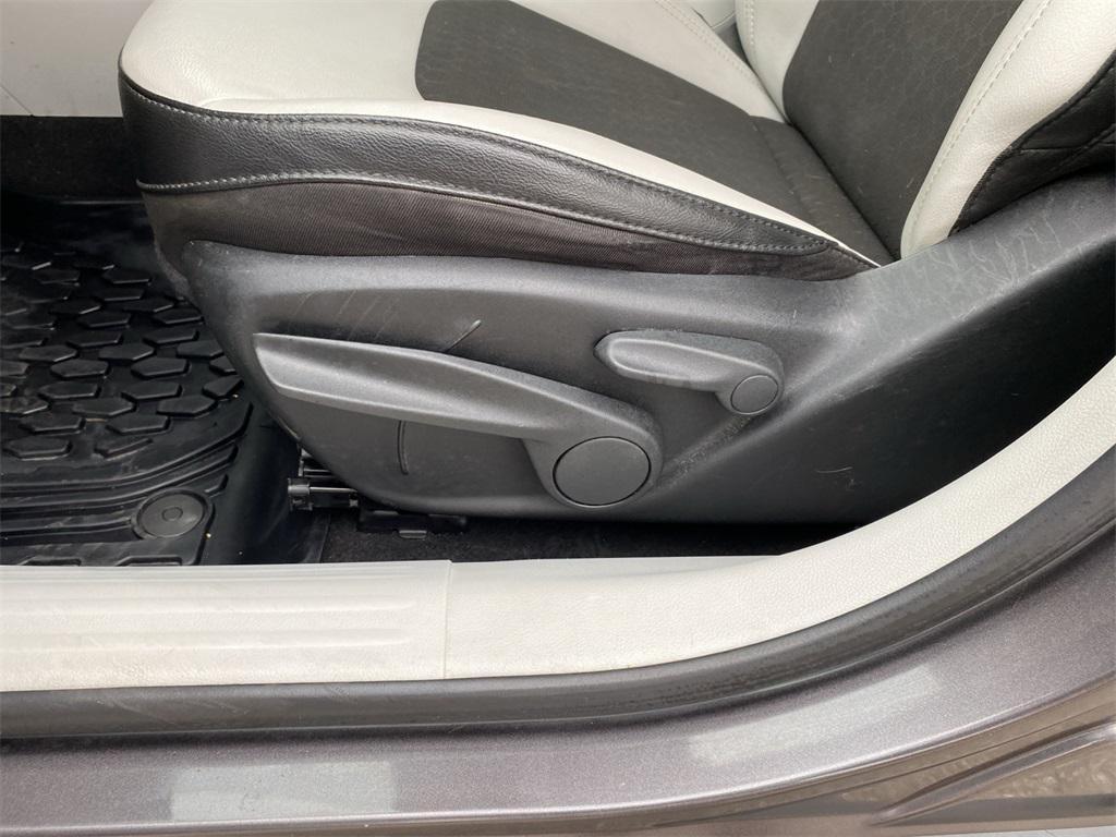 used 2021 Jeep Compass car, priced at $16,750